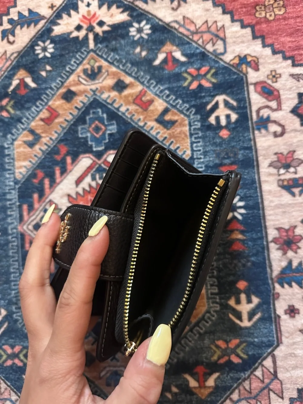 Coach Black Small Leather Wallet - Picture 4 of 4